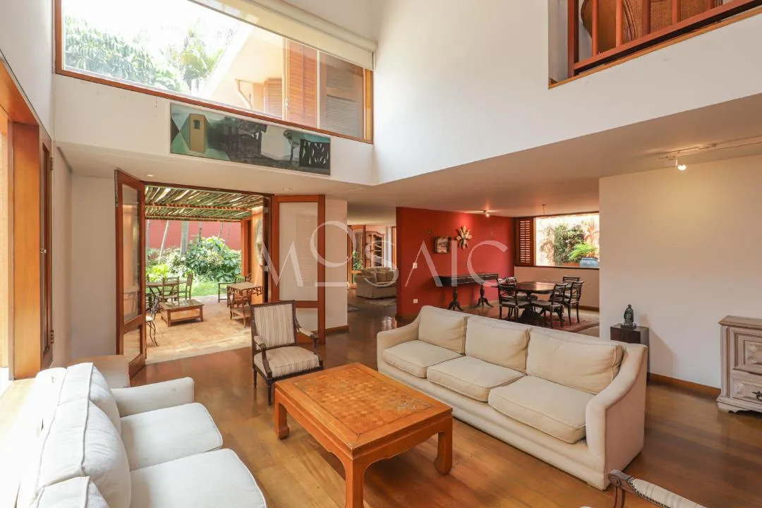 Casa com 3 suítes à venda em Alto de Pinheiros, São Paulo, por R$ 4.000.000 Imagem 4