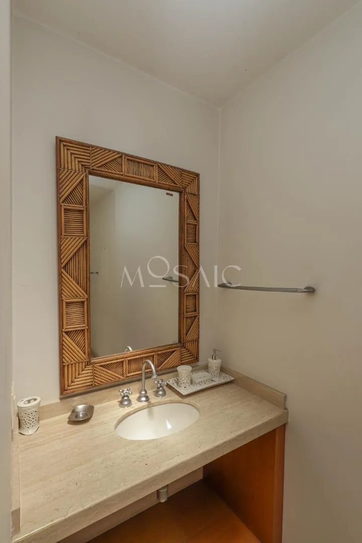 Casa com 3 suítes à venda em Alto de Pinheiros, São Paulo, por R$ 4.000.000 Imagem 18