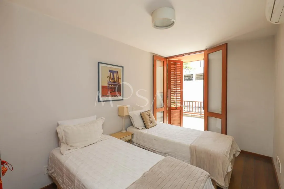 Casa com 3 suítes à venda em Alto de Pinheiros, São Paulo, por R$ 4.000.000 Imagem 23