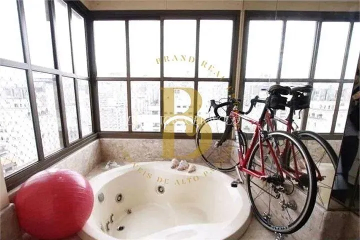Cobertura com 4 suítes à venda em Jardim América, São Paulo, por R$ 8.000.000 Imagem 5