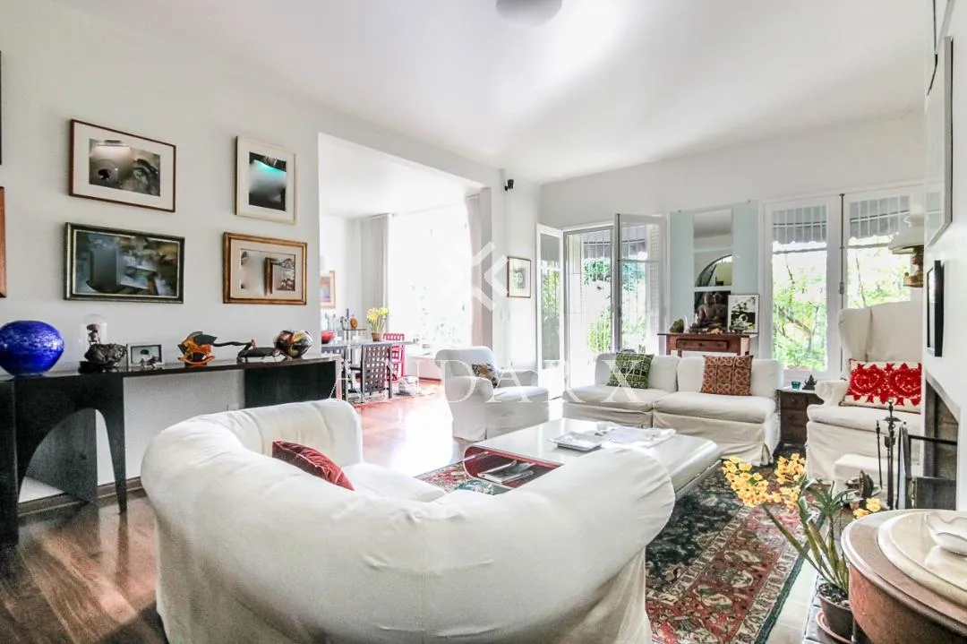 Casa com 2 suítes à venda em Pacaembu, São Paulo, por R$ 3.000.000 Imagem 4