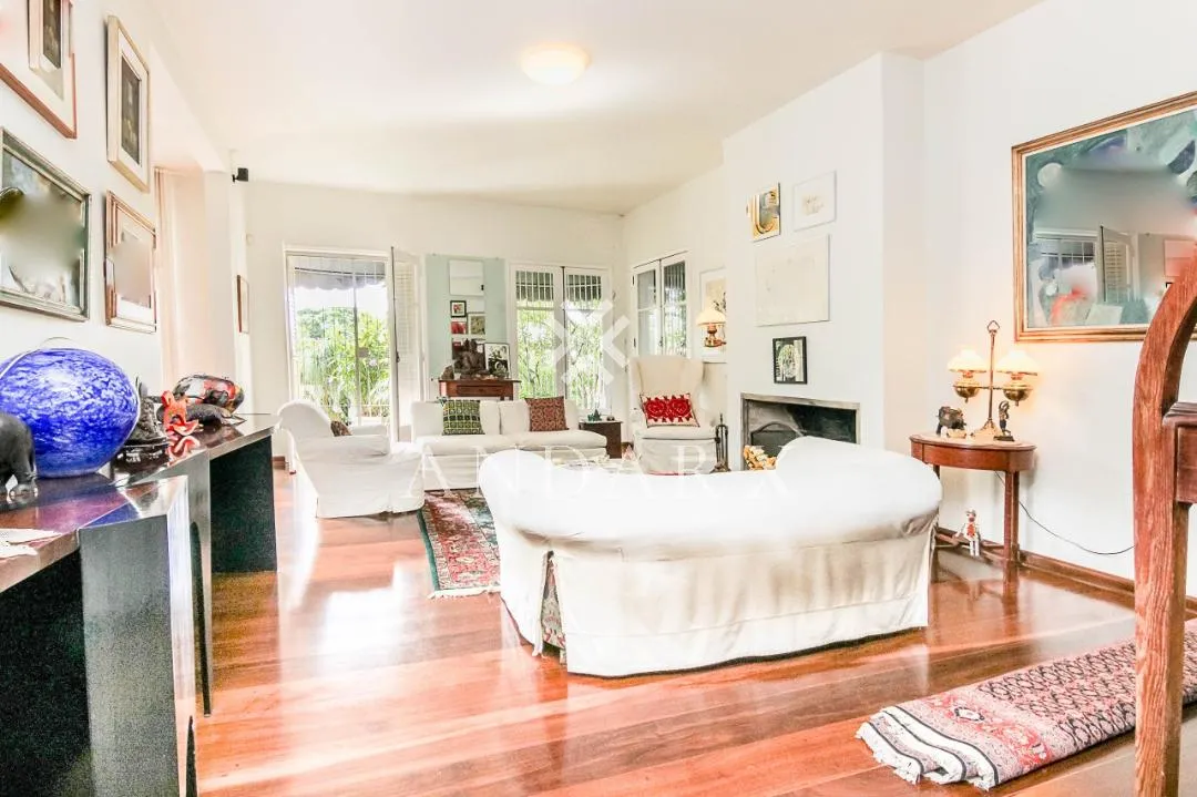 Casa com 2 suítes à venda em Pacaembu, São Paulo, por R$ 3.000.000 Imagem 2