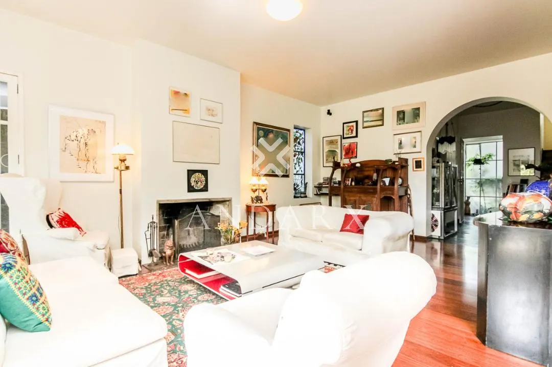 Casa com 2 suítes à venda em Pacaembu, São Paulo, por R$ 3.000.000 Imagem 3