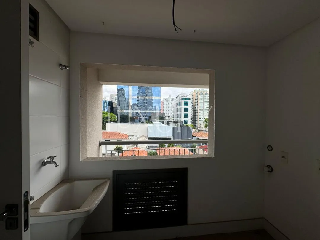 Apartamento com 4 suítes à venda em Itaim Bibi, São Paulo, por R$ 6.500.000 Imagem 12