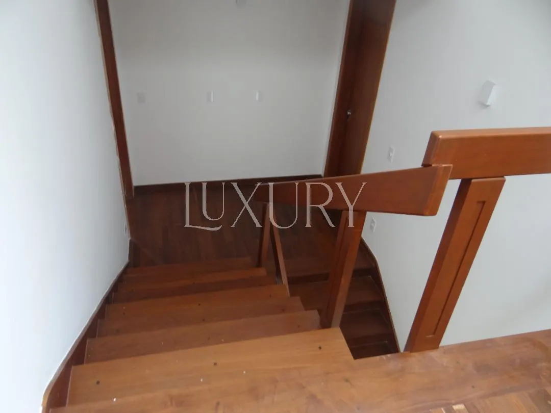 Casa com 4 suítes à venda em Alto de Pinheiros, São Paulo, por R$ 5.980.000 Imagem 33