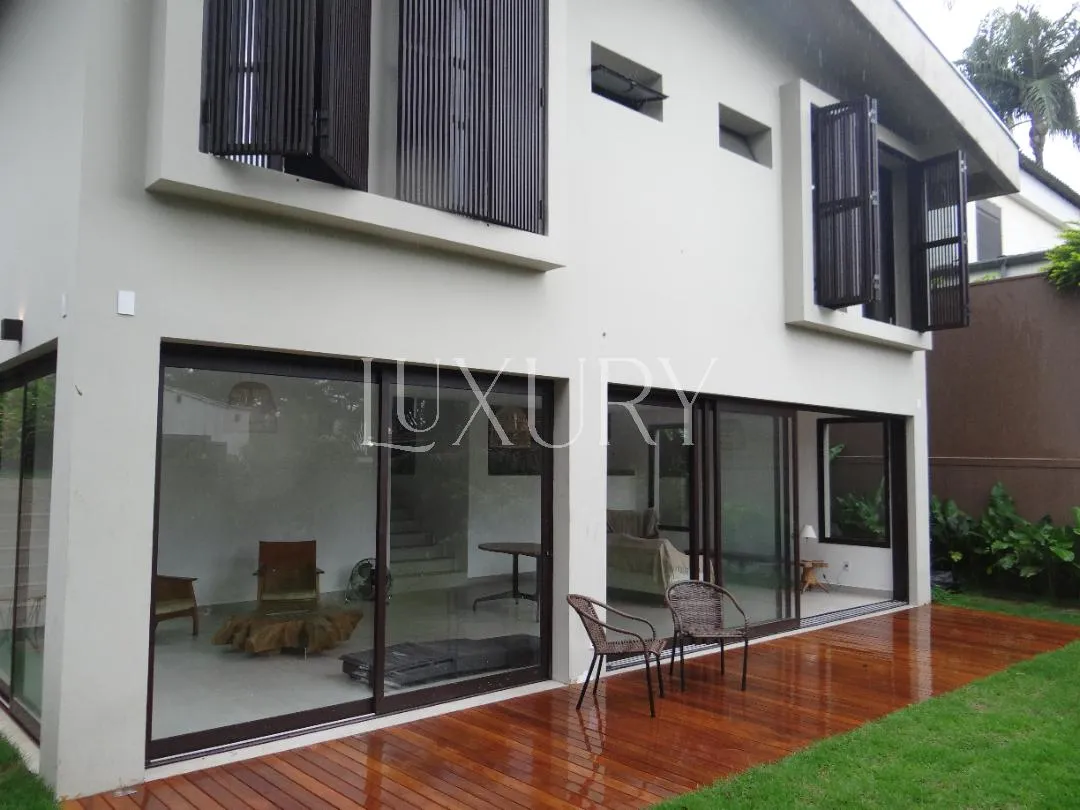 Casa com 4 suítes à venda em Alto de Pinheiros, São Paulo, por R$ 5.980.000