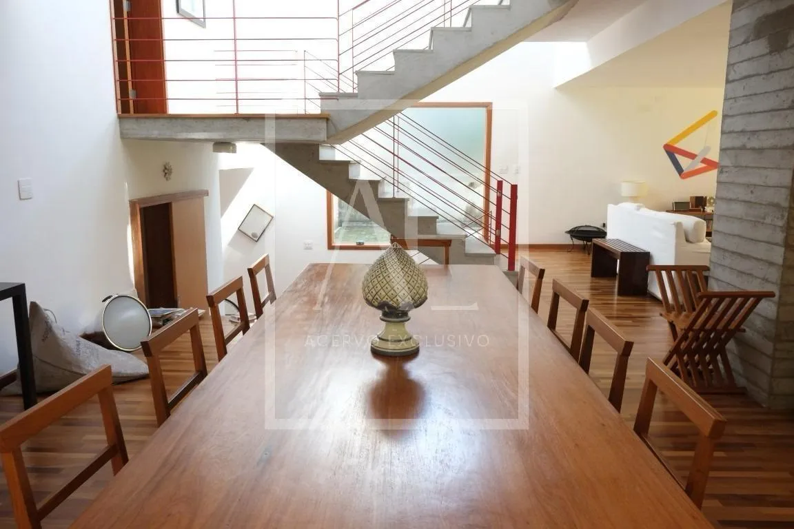 Casa com 4 suítes à venda em Alto de Pinheiros, São Paulo, por R$ 4.698.000