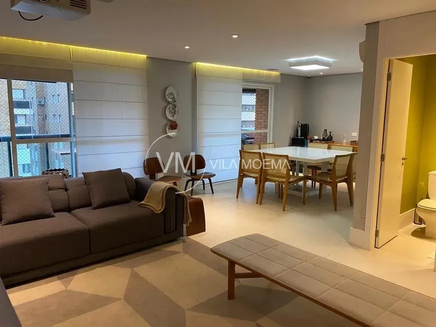 Apartamento com 3 suítes à venda em Moema, São Paulo, por R$ 3.400.000