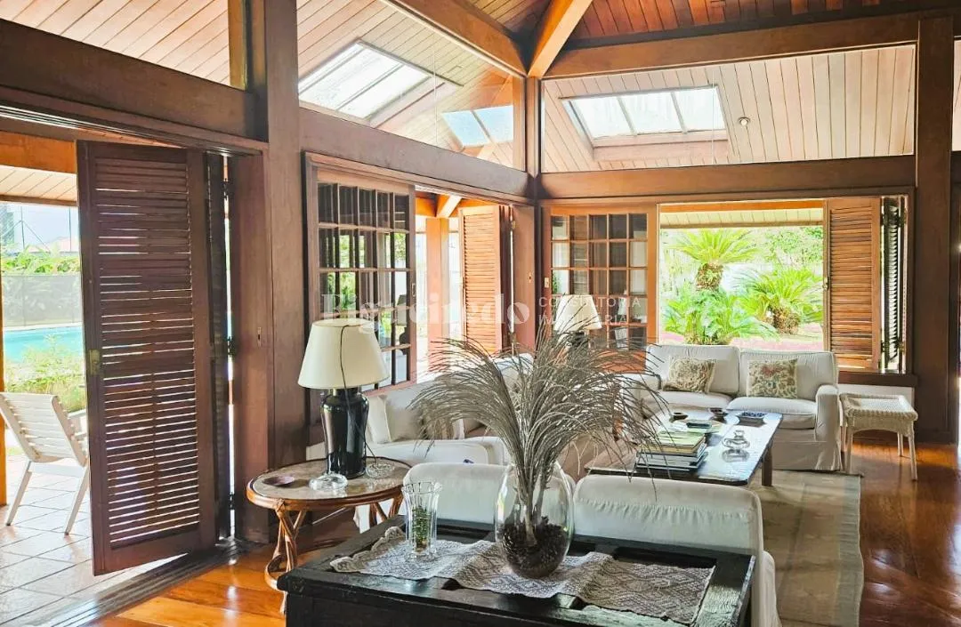 Casa de condomínio com 1 suítes à venda em Jardim Acapulco, Guarujá, por R$ 2.400.000