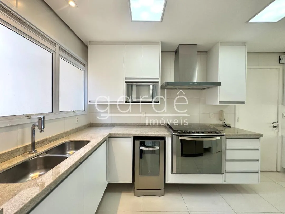 Apartamento com 3 suítes à venda em Vila Nova Conceição, São Paulo, por R$ 4.690.000 Imagem 17