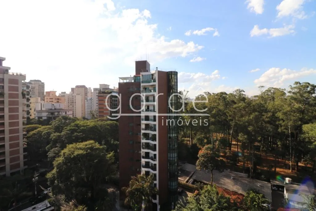 Apartamento com 3 suítes à venda em Vila Nova Conceição, São Paulo, por R$ 9.400.000 Imagem 3