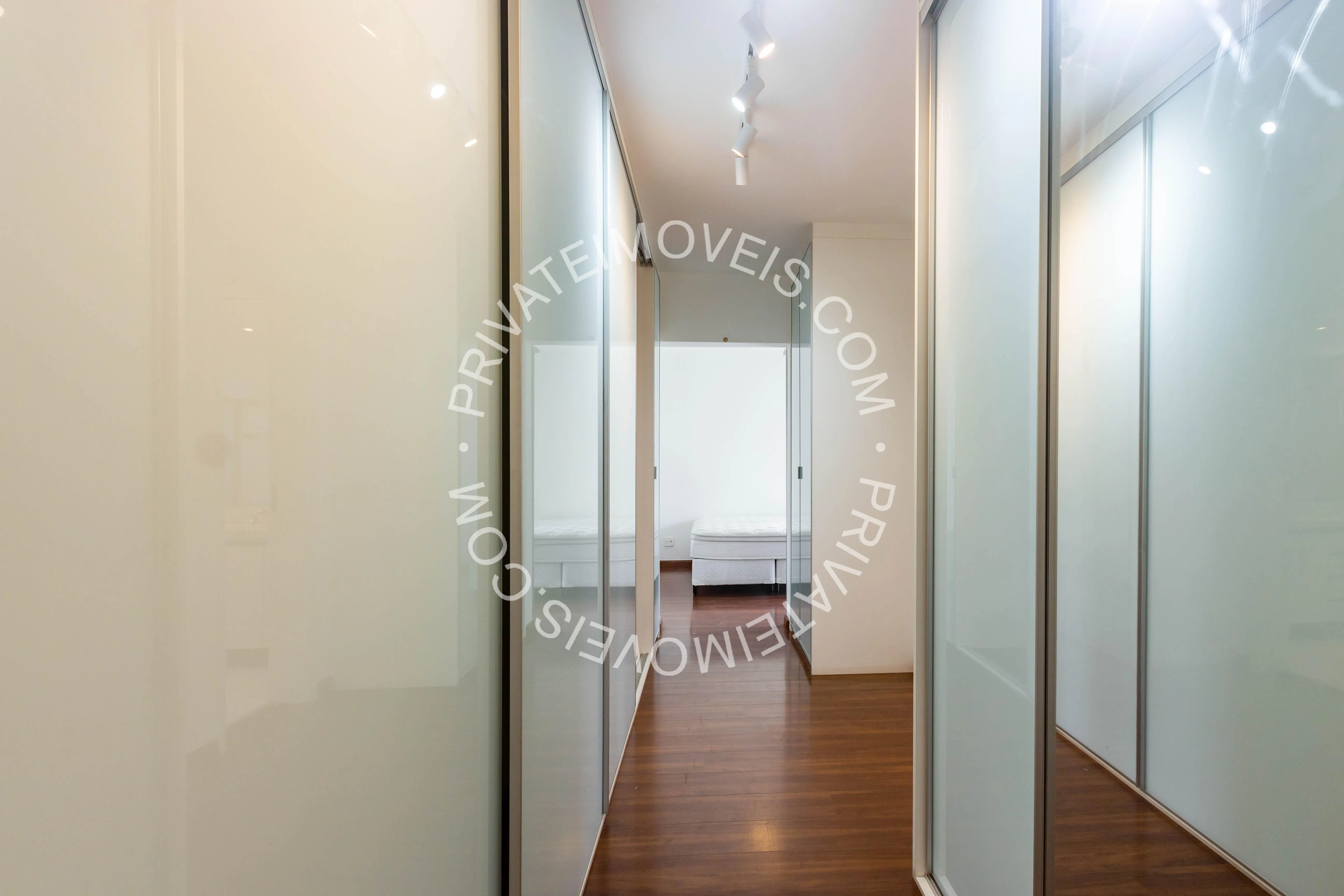 Apartamento com 3 suítes à venda em Vila Olímpia, São Paulo, por R$ 5.300.000 Imagem 16