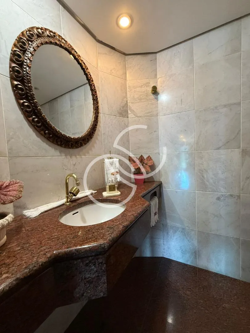 Apartamento com 2 suítes à venda em Real Parque, São Paulo, por R$ 1.900.000 Imagem 8