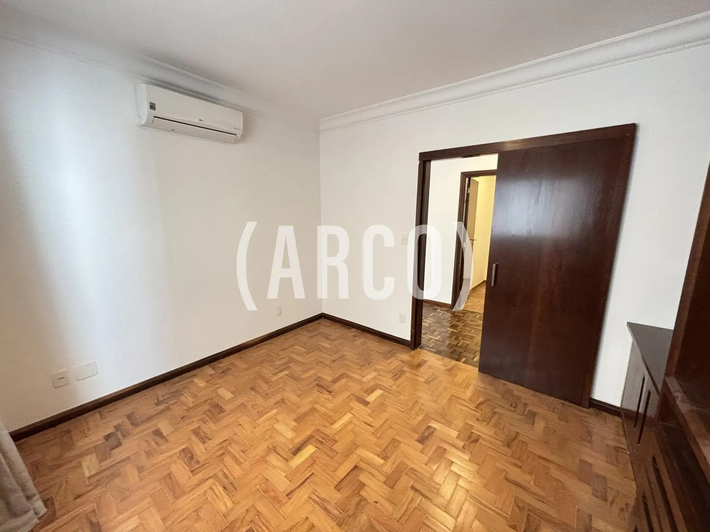 Apartamento com 1 suítes à venda em Jardim América, São Paulo, por R$ 3.900.000 Imagem 11