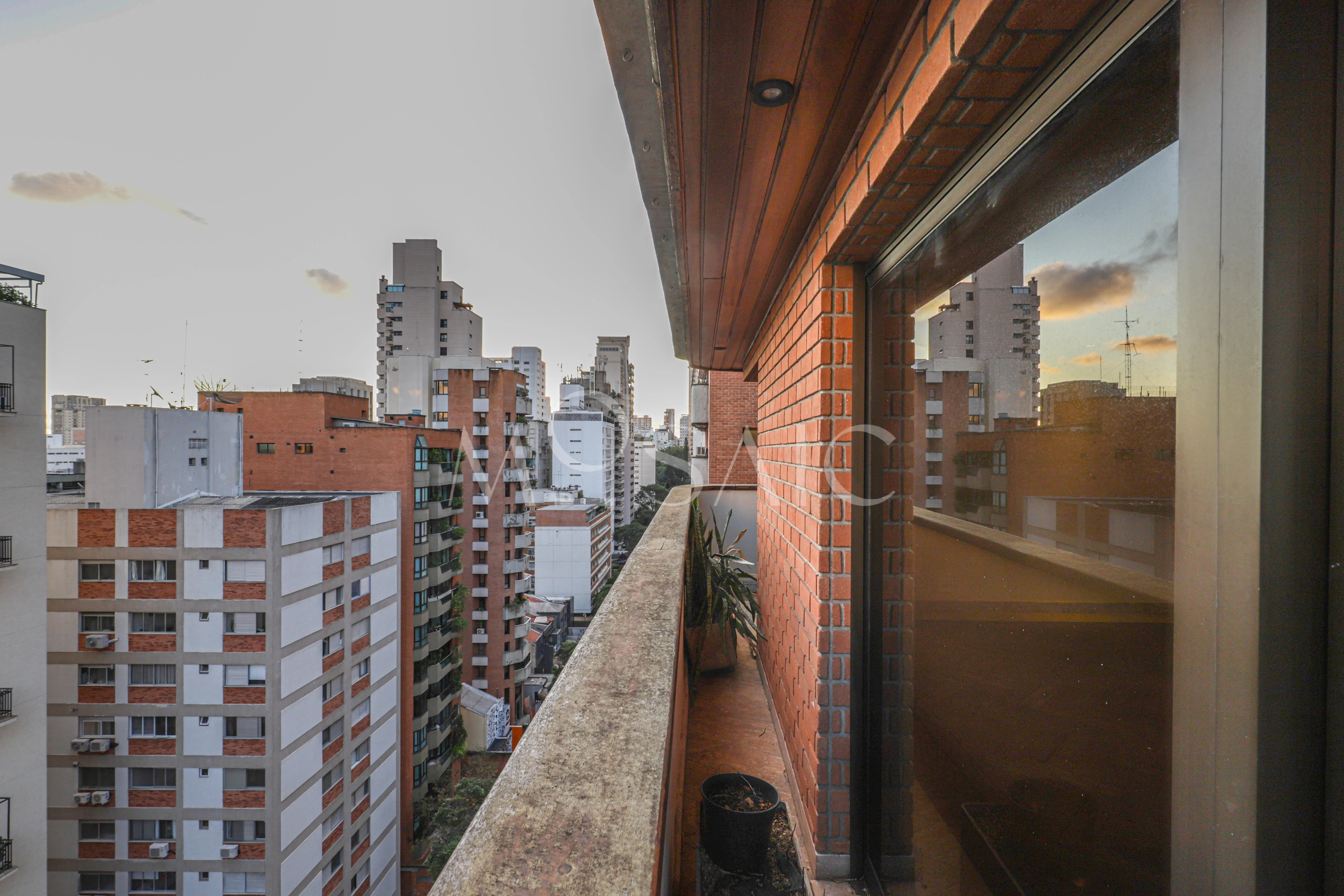 Apartamento com 4 suítes à venda em Jardim América, São Paulo, por R$ 6.300.000 Imagem 14