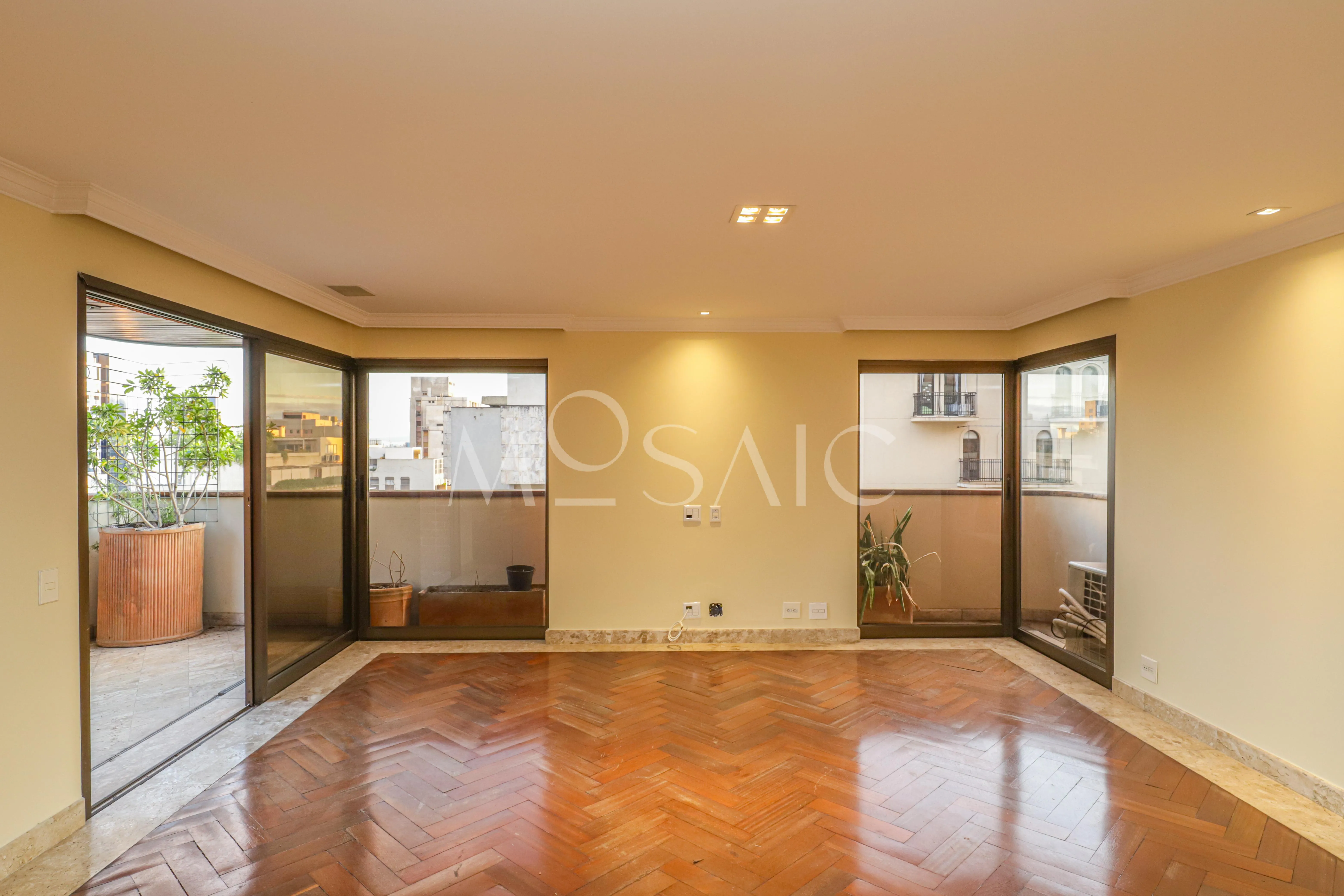 Apartamento com 4 suítes à venda em Jardim América, São Paulo, por R$ 6.300.000 Imagem 3