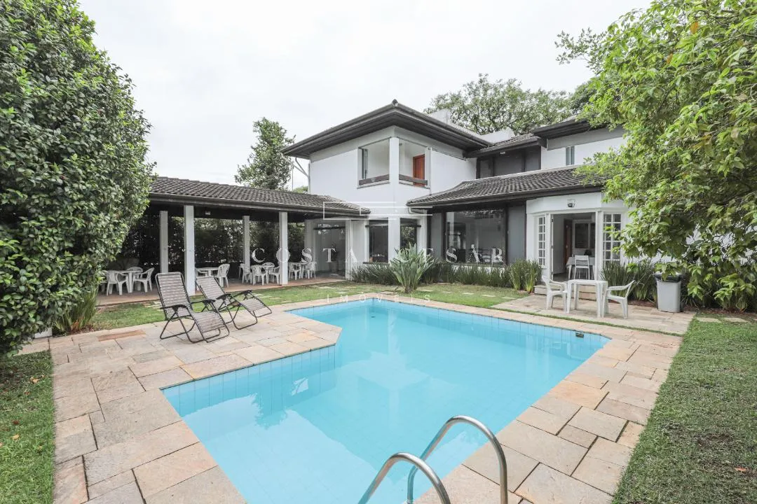 Casa com 4 suítes à venda em Jardim Guedala, São Paulo, por R$ 3.950.000
