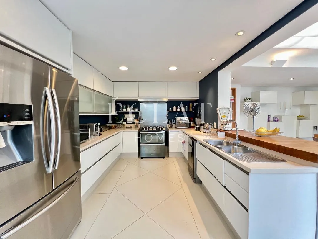 Casa com 4 suítes à venda em Alto de Pinheiros, São Paulo, por R$ 8.970.000 Imagem 11