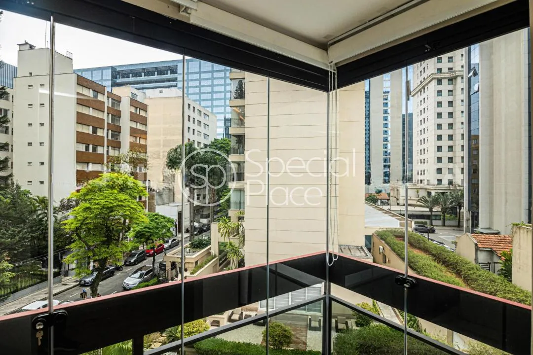 Apartamento com 1 suítes à venda em Itaim Bibi, São Paulo, por R$ 3.000.000 Imagem 2