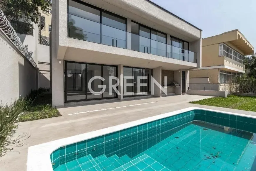 Casa com 3 suítes à venda em Jardim Guedala, São Paulo, por R$ 3.700.000