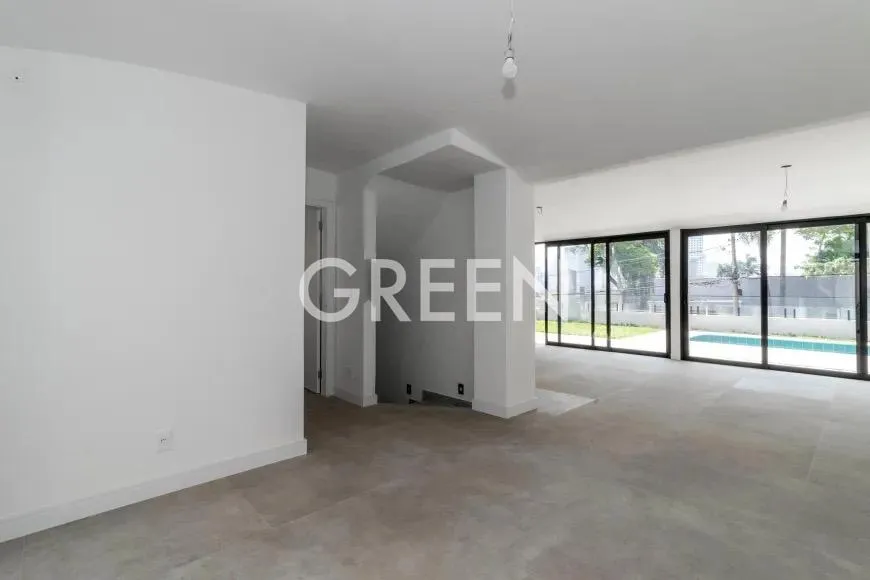 Casa com 3 suítes à venda em Jardim Guedala, São Paulo, por R$ 3.700.000 Imagem 14