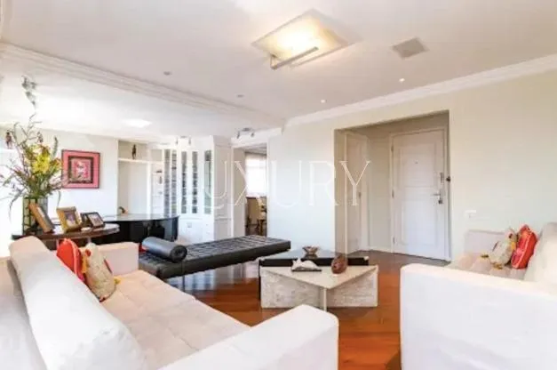 Apartamento com 3 suítes à venda em Moema, São Paulo, por R$ 3.450.000 Imagem 3