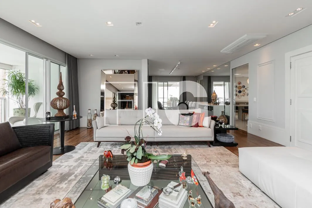 Apartamento com 4 suítes à venda em Campo Belo, São Paulo, por R$ 8.200.000 Imagem 7