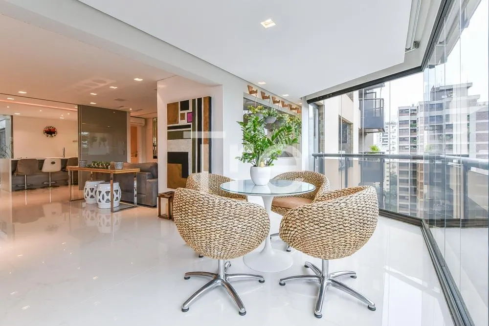 Apartamento com 3 suítes à venda em Vila Nova Conceição, São Paulo, por R$ 9.400.000