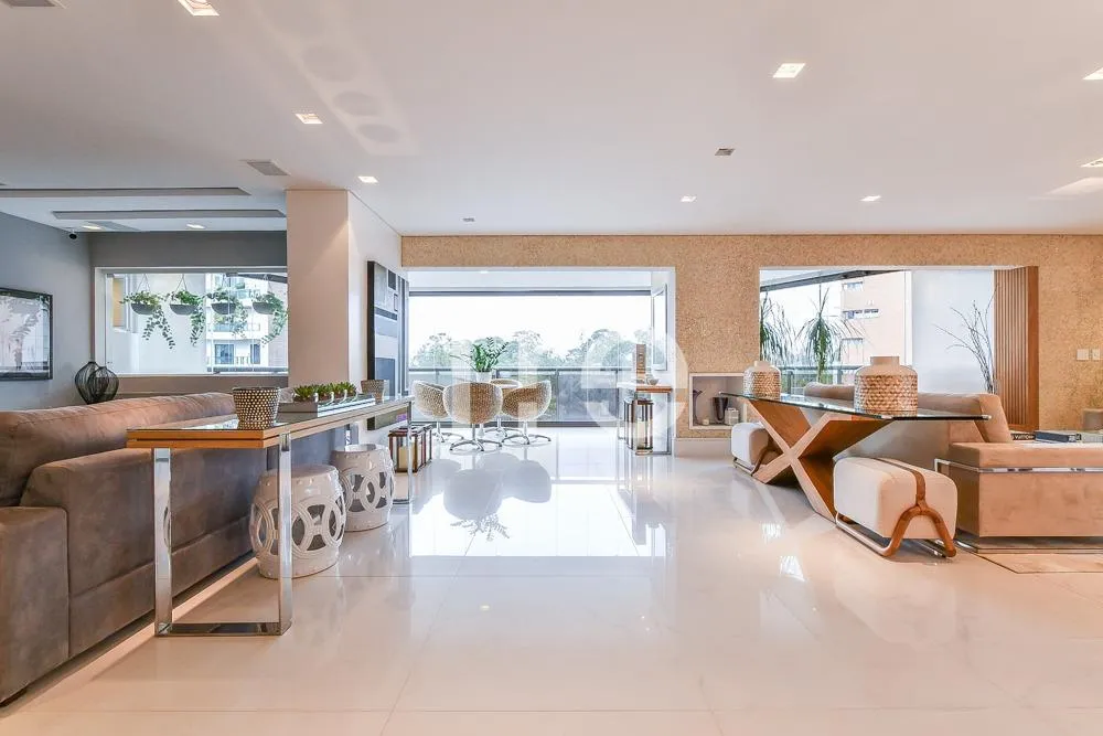 Apartamento com 3 suítes à venda em Vila Nova Conceição, São Paulo, por R$ 9.400.000 Imagem 11
