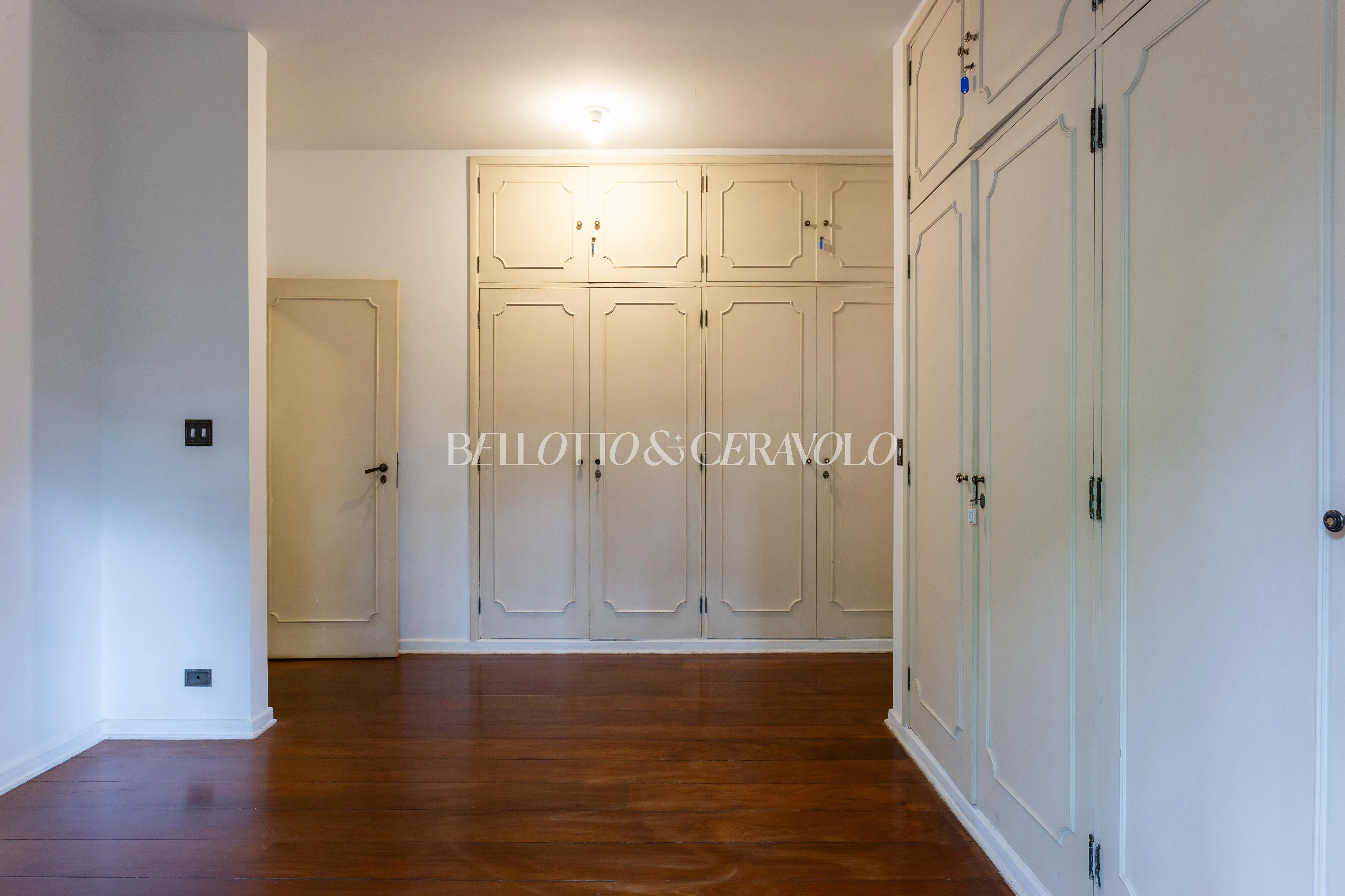 Casa com 1 suítes à venda em Jardim América, São Paulo, por R$ 17.500.000 Imagem 14