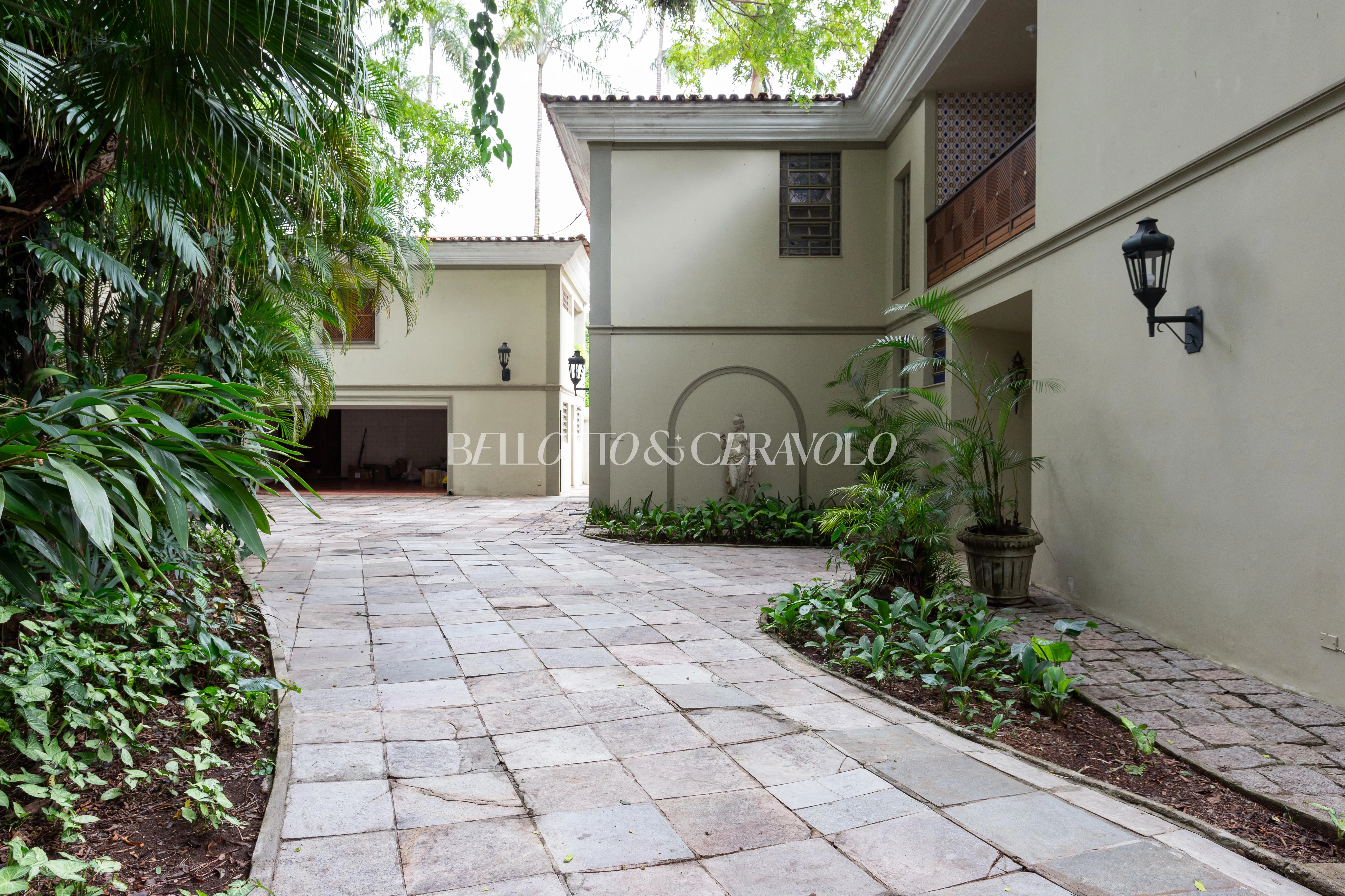 Casa com 1 suítes à venda em Jardim América, São Paulo, por R$ 17.500.000 Imagem 37