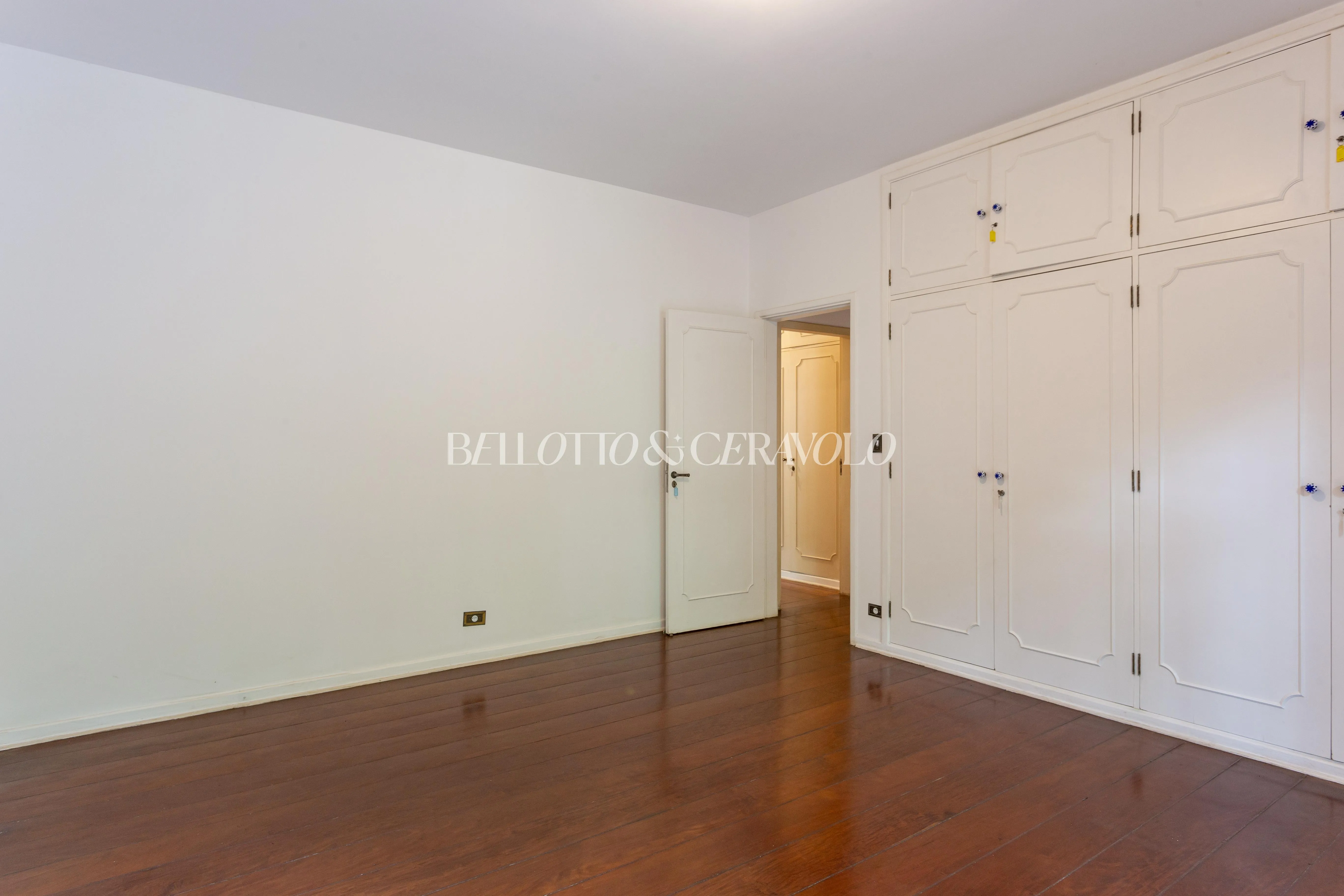 Casa com 1 suítes à venda em Jardim América, São Paulo, por R$ 17.500.000 Imagem 17