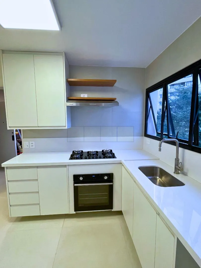 Apartamento com 3 suítes à venda em Moema, São Paulo, por R$ 3.100.000 Imagem 14