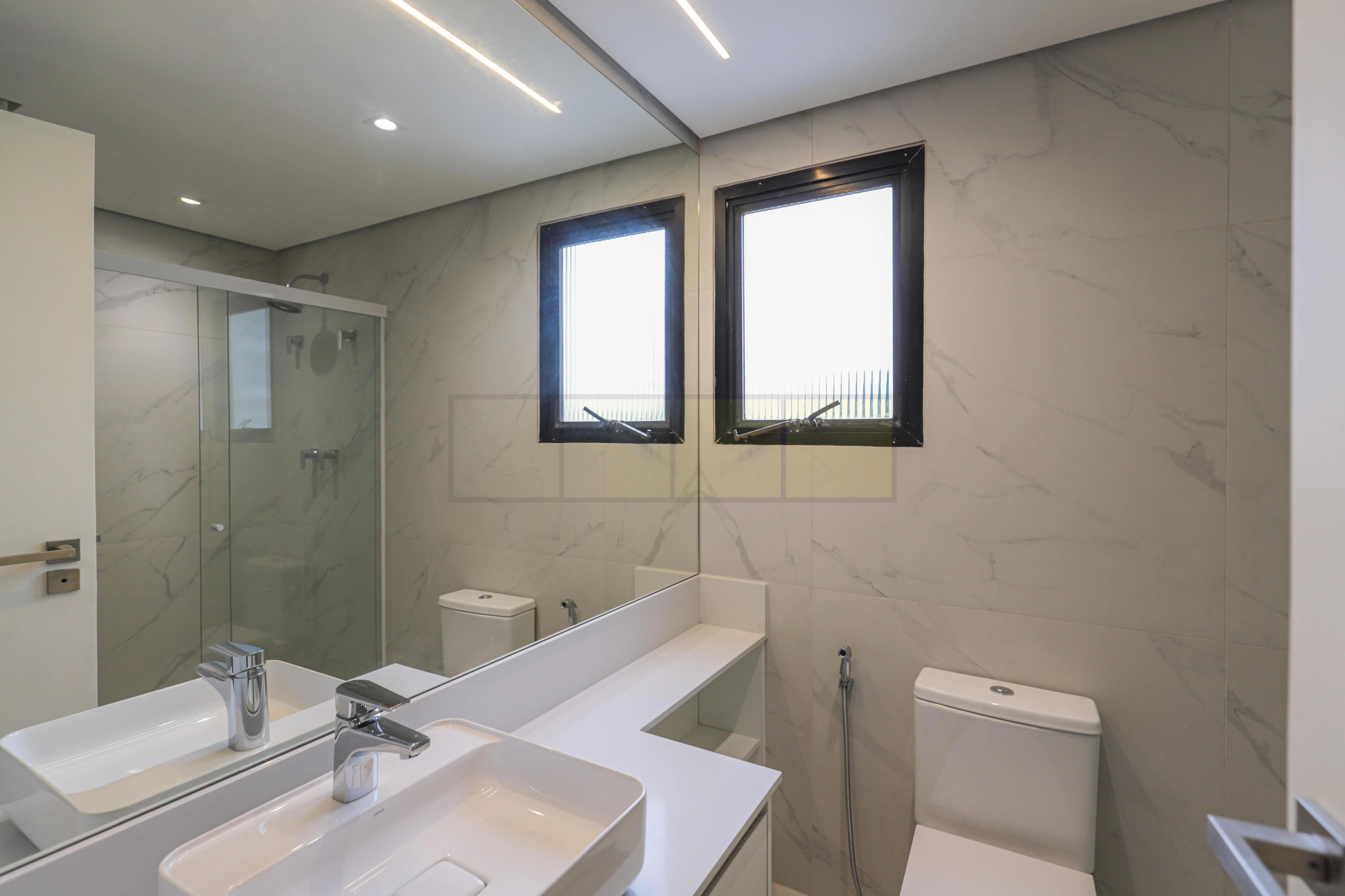 Apartamento com 3 suítes à venda em Moema, São Paulo, por R$ 3.100.000 Imagem 19