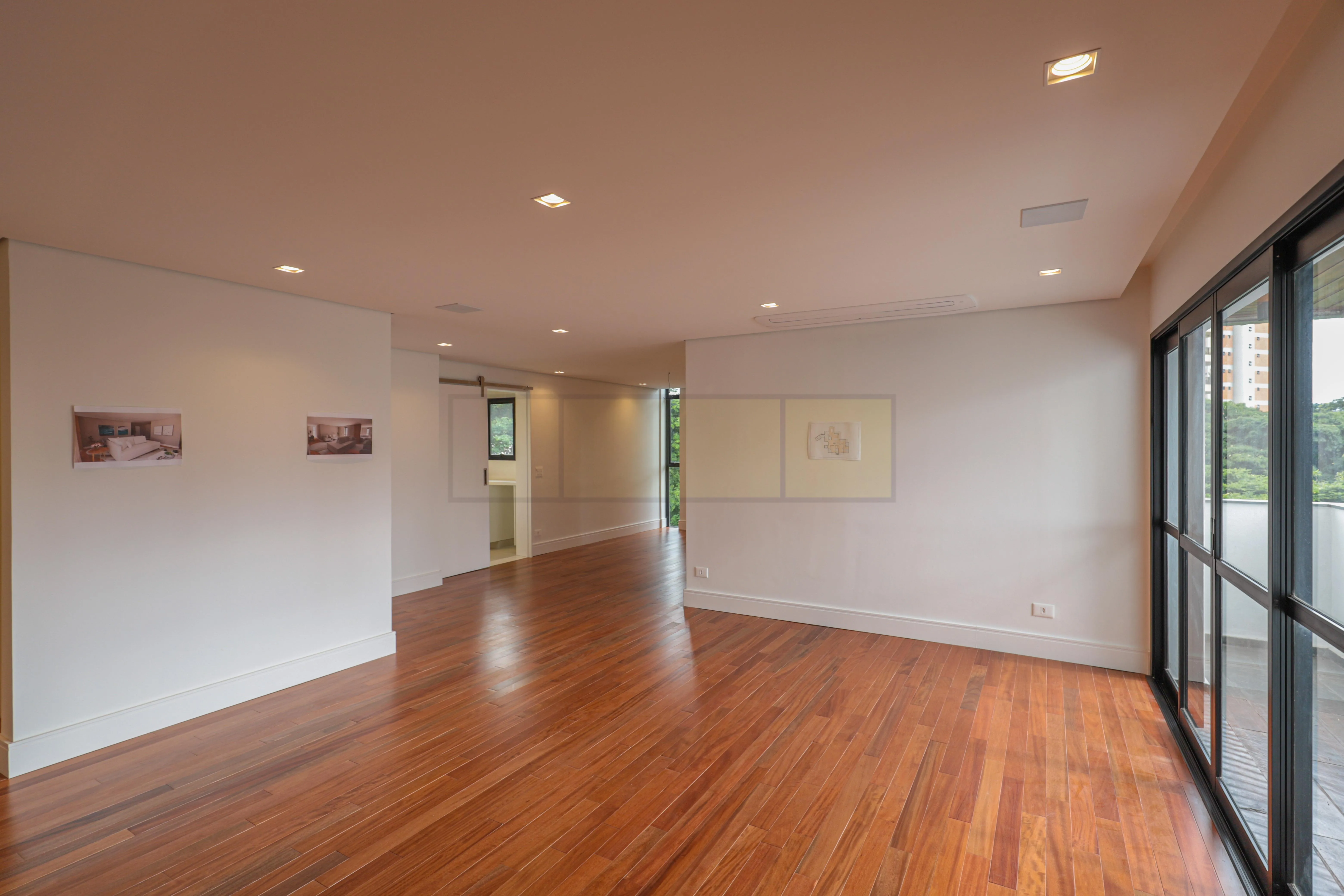 Apartamento com 3 suítes à venda em Moema, São Paulo, por R$ 3.100.000 Imagem 4