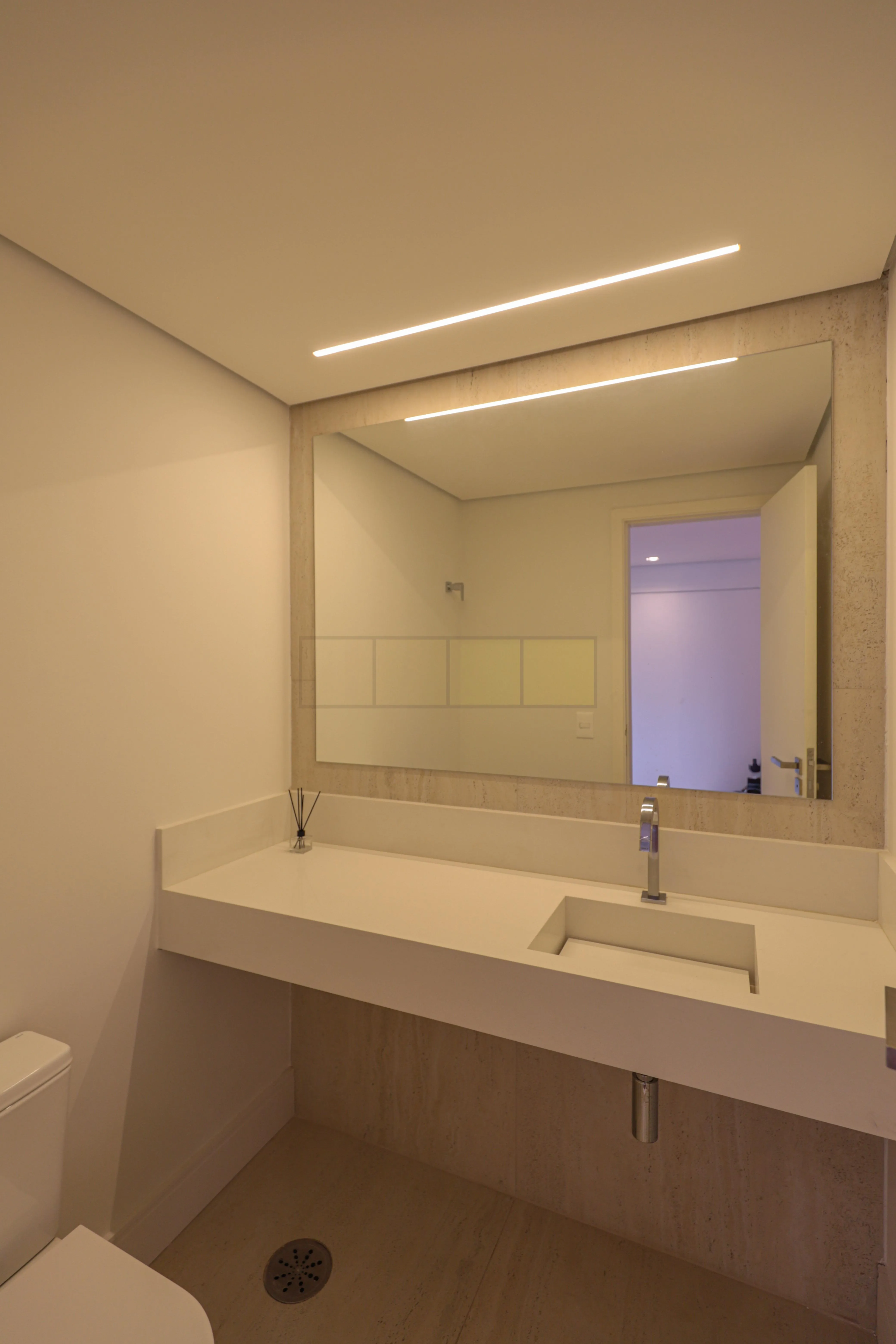 Apartamento com 3 suítes à venda em Moema, São Paulo, por R$ 3.100.000 Imagem 11