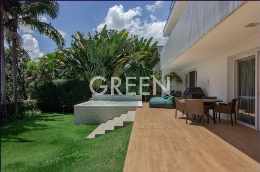 Casa com 2 suítes à venda em Jardim Guedala, São Paulo, por R$ 10.000.000 Imagem 2