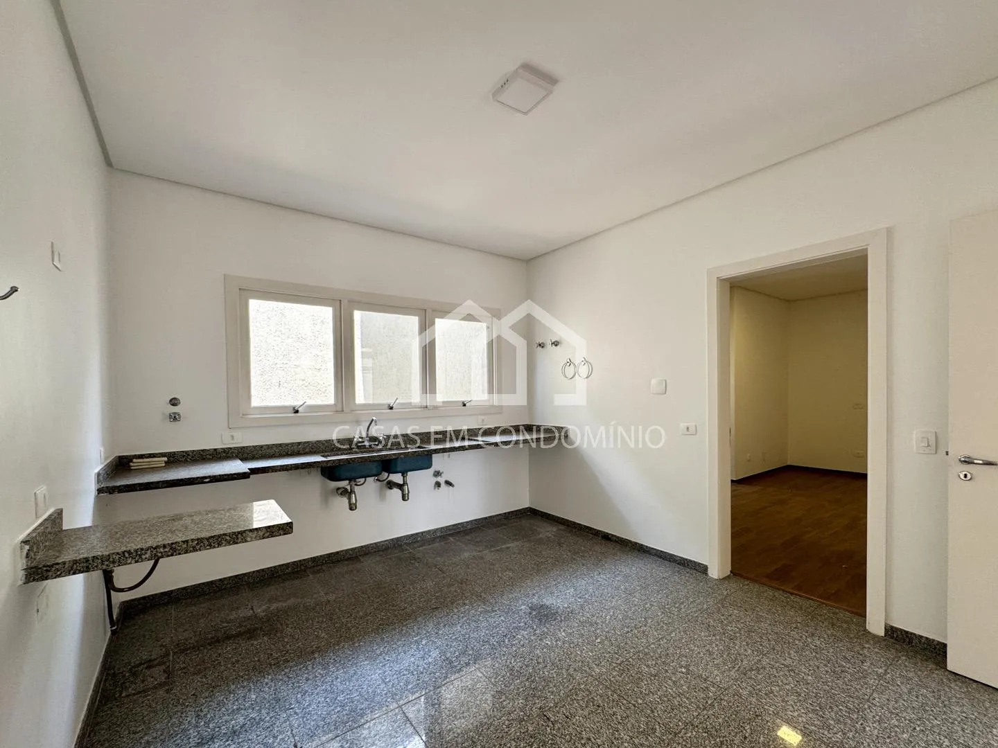 Casa de condomínio com 4 suítes à venda em Morumbi, São Paulo, por R$ 2.700.000 Imagem 12