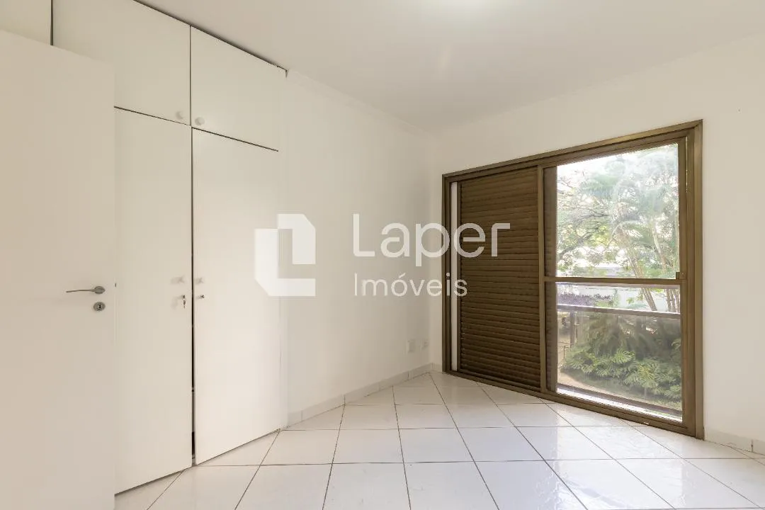 Apartamento com 1 suítes à venda em Moema, São Paulo, por R$ 1.600.000 Imagem 8