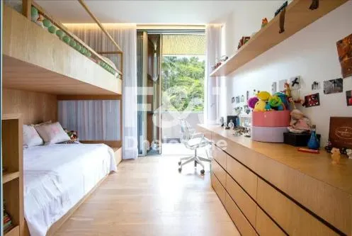 Casa de vila com 4 suítes à venda em Vila Madalena, São Paulo, por R$ 27.000.000 Imagem 17