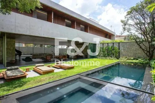 Casa de vila com 4 suítes à venda em Vila Madalena, São Paulo, por R$ 27.000.000 Imagem 2