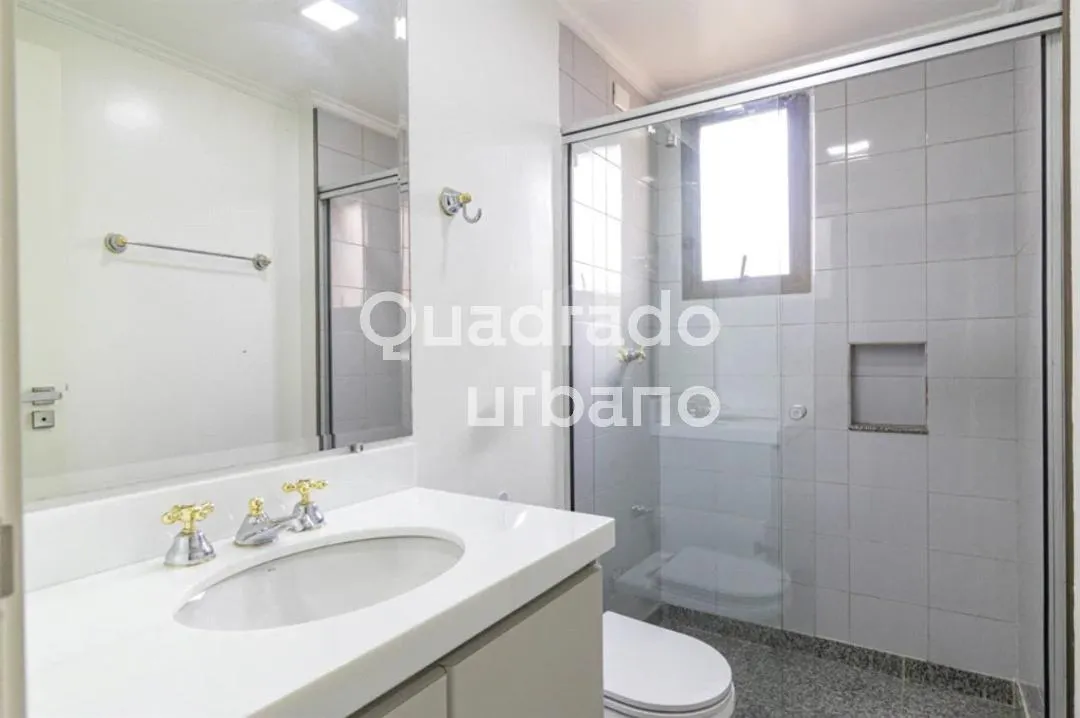 Apartamento com 2 suítes à venda em Moema, São Paulo, por R$ 2.025.000 Imagem 10
