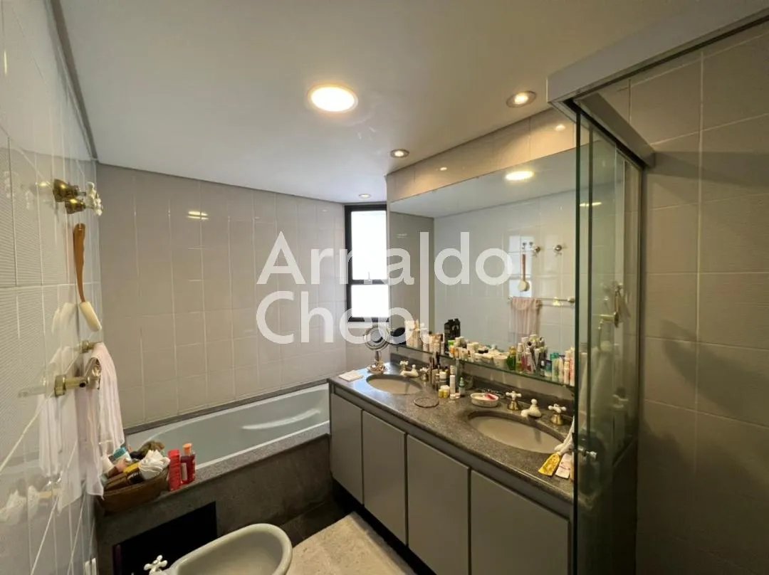 Apartamento com 4 suítes à venda em Itaim Bibi, São Paulo, por R$ 6.400.000 Imagem 10