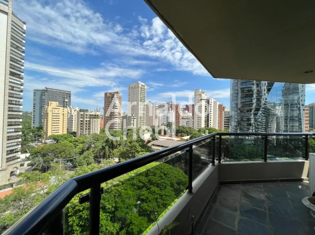 Apartamento com 4 suítes à venda em Itaim Bibi, São Paulo, por R$ 6.400.000 Imagem 4