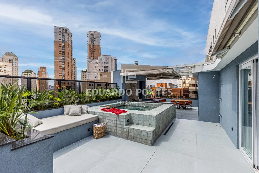 Cobertura com 4 suítes à venda em Moema, São Paulo, por R$ 9.800.000