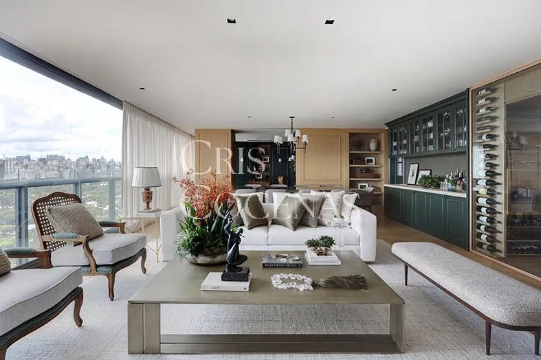 Apartamento com 3 suítes à venda em Itaim Bibi, São Paulo, por R$ 25.000.000