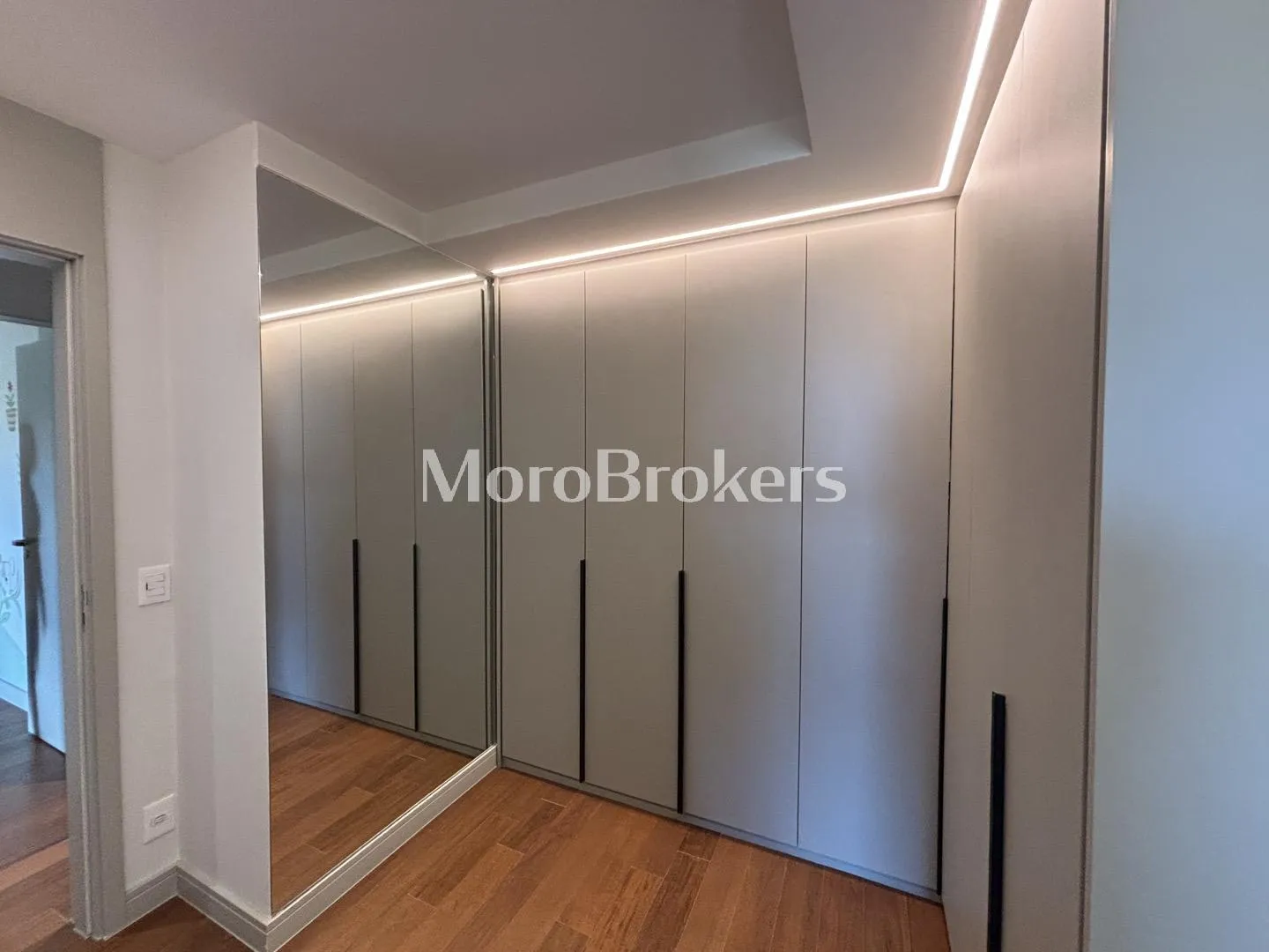 Apartamento com 3 suítes à venda em Jardim Guedala, São Paulo, por R$ 5.800.000 Imagem 16