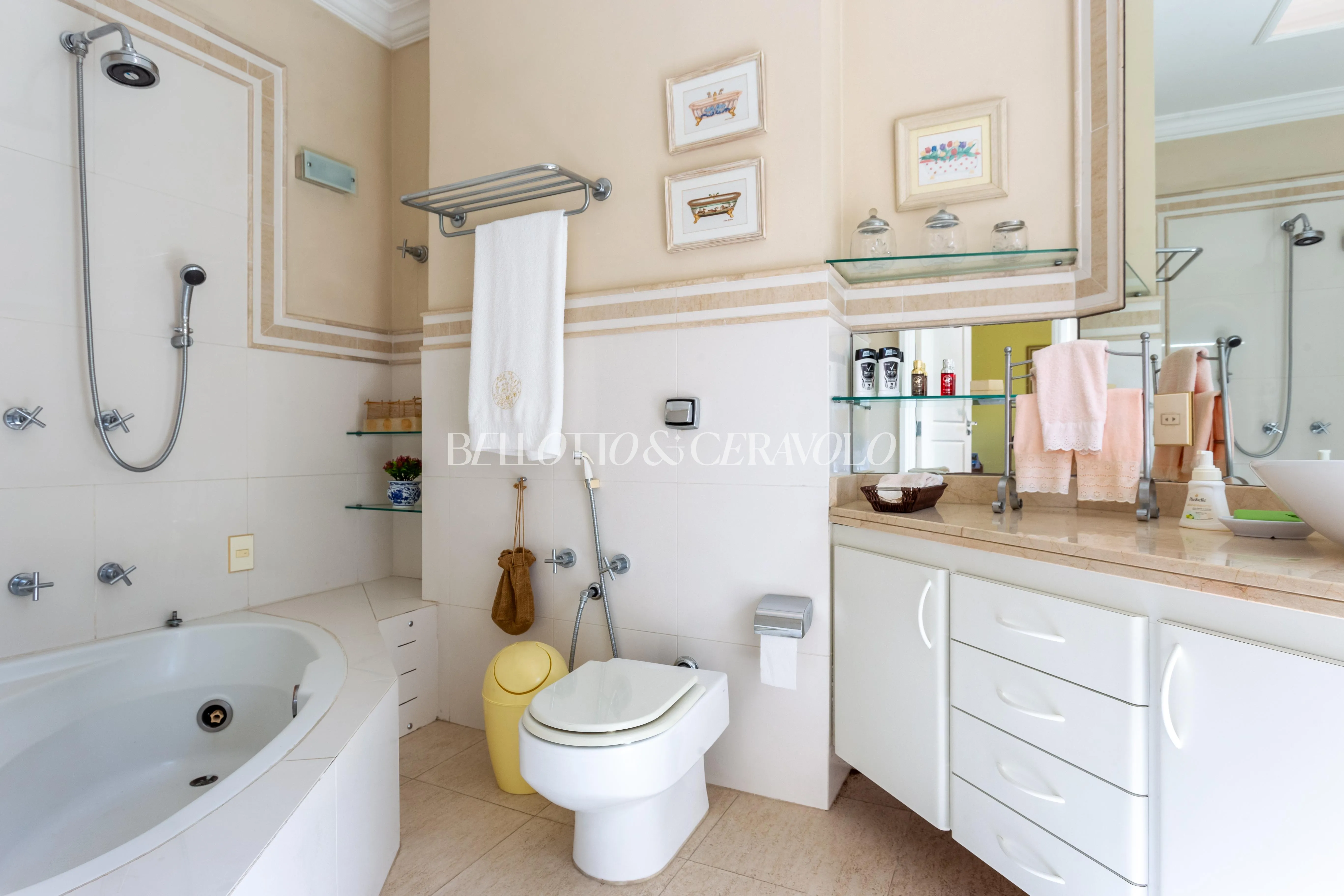 Casa com 2 suítes à venda em Campo Belo, São Paulo, por R$ 7.200.000 Imagem 22