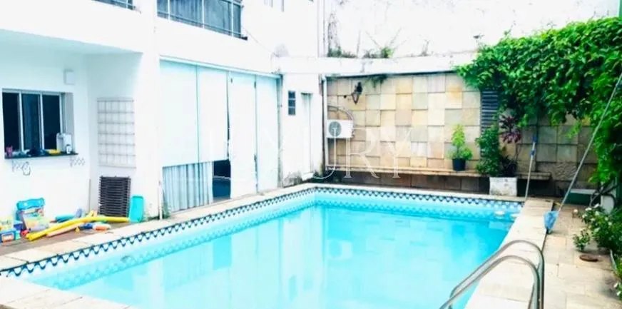 Casa com 4 suítes à venda em Morumbi, São Paulo, por R$ 2.990.000