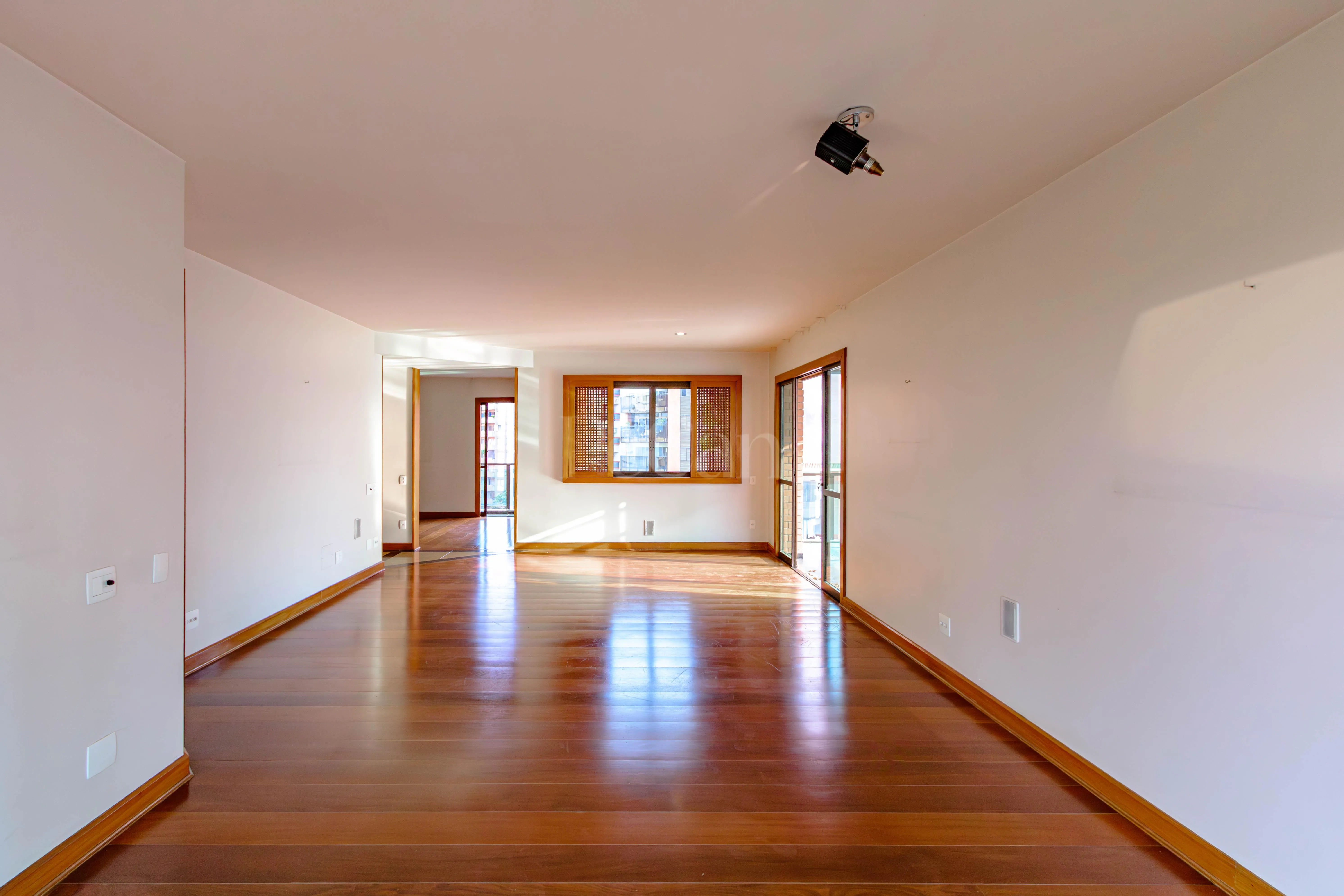 Apartamento com 3 suítes à venda em Moema Pássaros, São Paulo, por R$ 6.000.000 Imagem 5